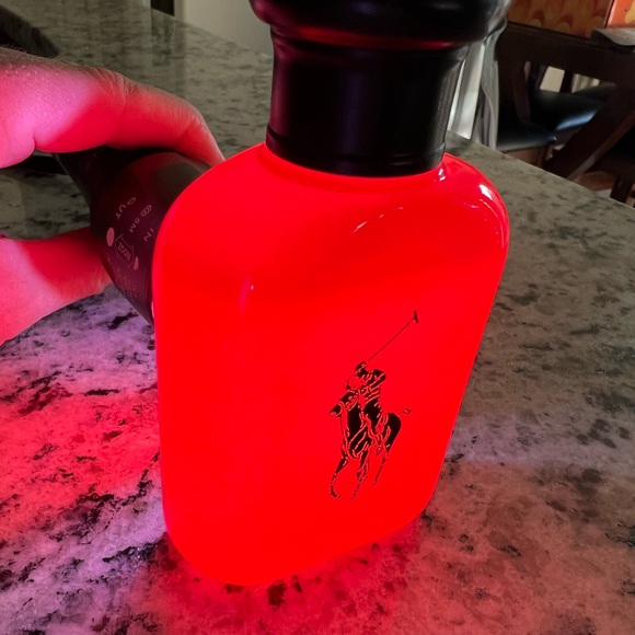 Ralph Lauren Red Eau de Toilette - Picture 5 of 5